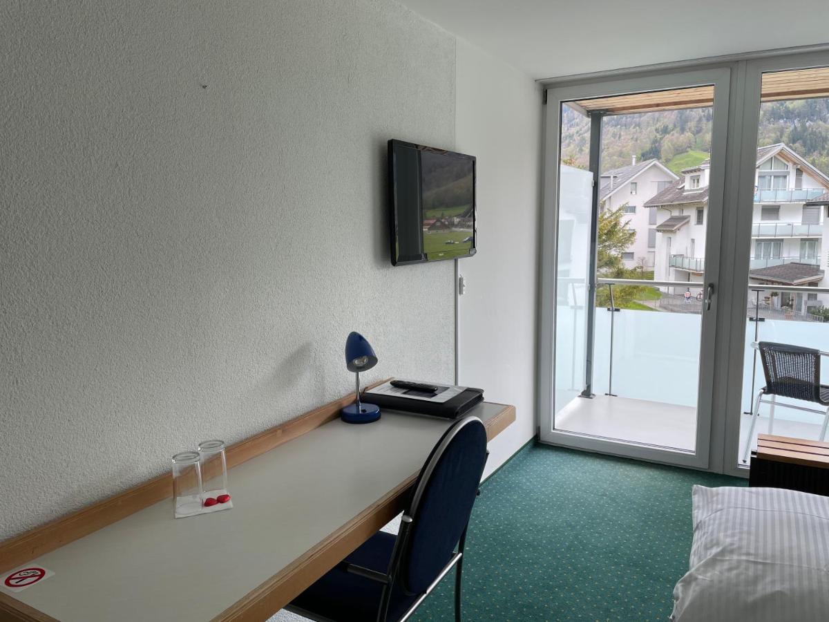 Hotel Hahnenblick Энгельберг Экстерьер фото