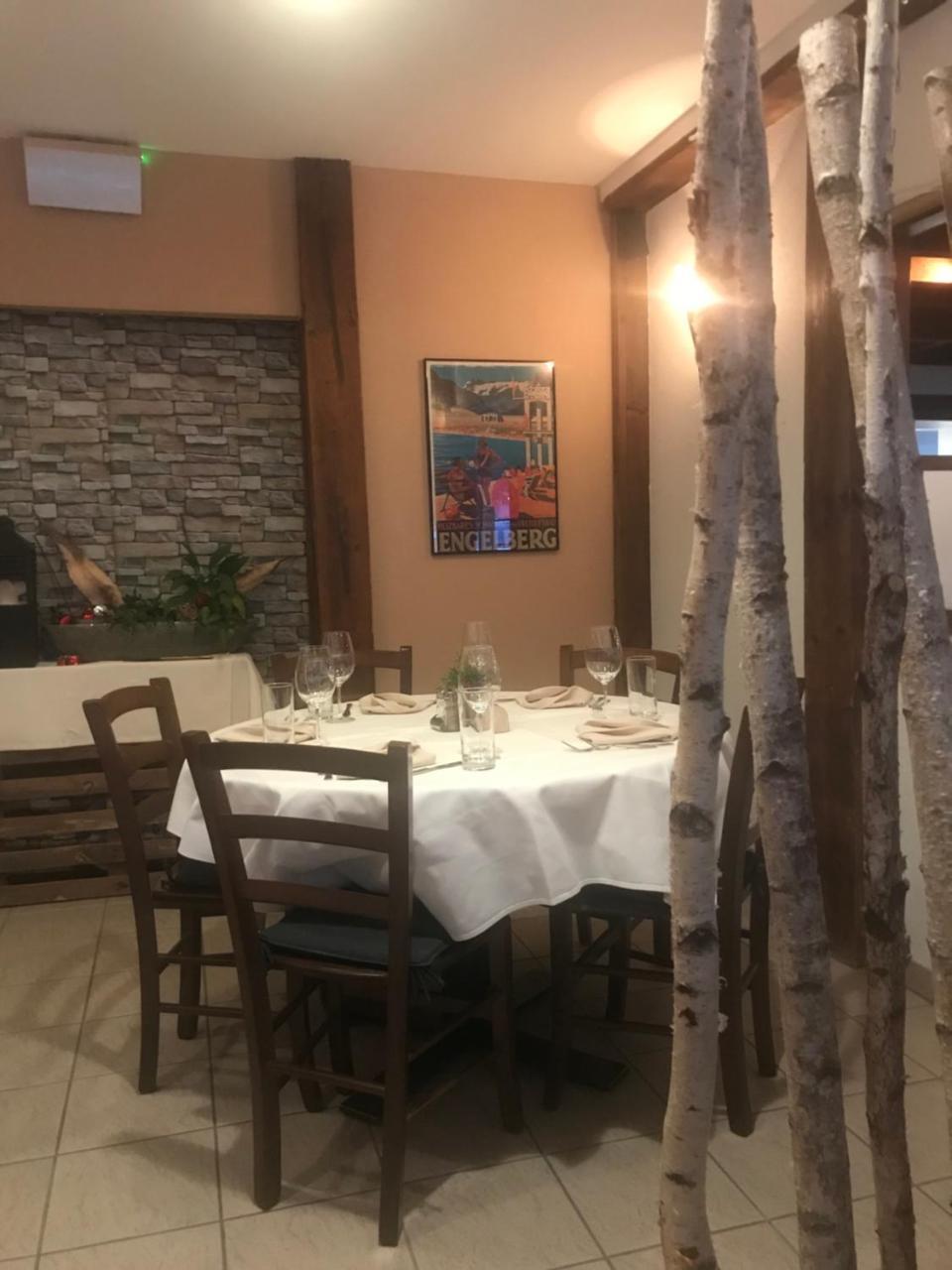 Hotel Hahnenblick Энгельберг Экстерьер фото